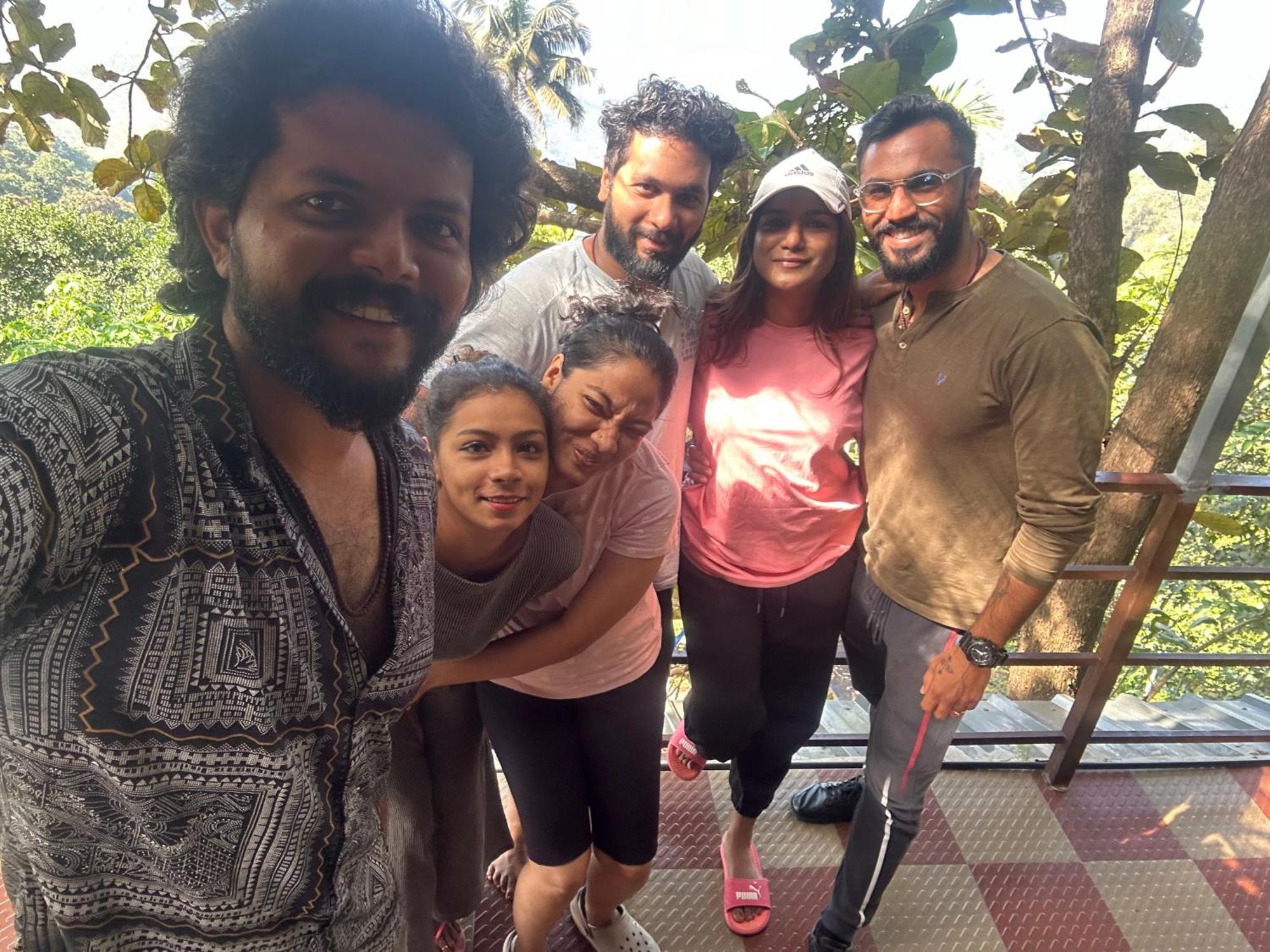 Pīrmed Sunset Valley Kerala Pool Resort - Serene Natural Forest Cottage Stay In Idukki With Sunrise & Sunset Panoramas, Natural Streams & Tranquil Summer Evenings מראה חיצוני תמונה